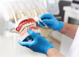 Loose fitting denture