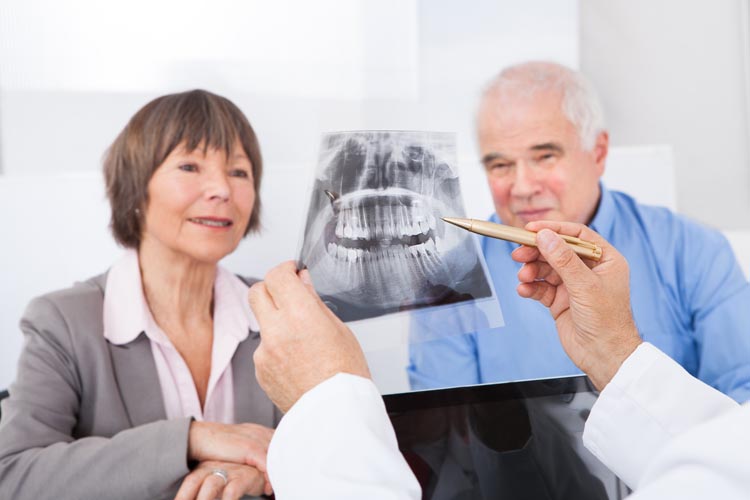 Couple visiting Expert Denture Clinic